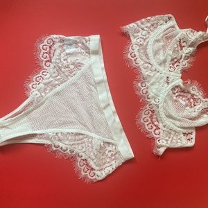 TWO PIECE LACE AND COTTON LINGERIE SET